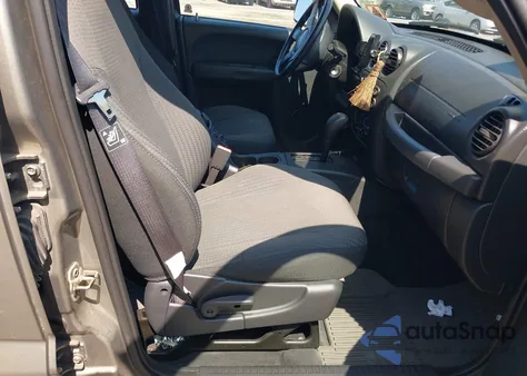 2004 Jeep Liberty Sport from USA, damaged, VIN 1J8GL48K64W130749